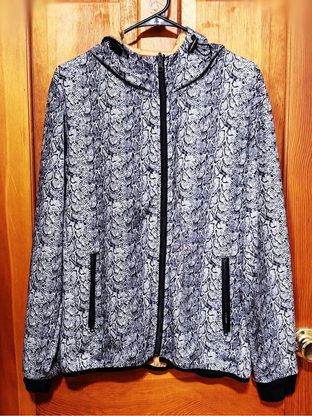 TALLIA Black & Gray Snake-Print Hooded Zip Jacket~Size M~$148~